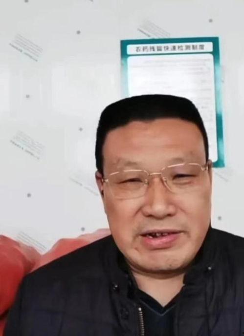 东北二哥吃瓜事件视频,一场网络热议的瓜田奇谈  第2张