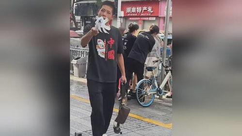 路边打架吃瓜视频大全播放,热门打架吃瓜视频大盘点  第3张