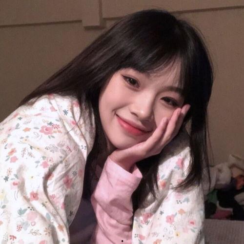 吃瓜少女小茵视频,揭秘娱乐圈幕后故事  第2张