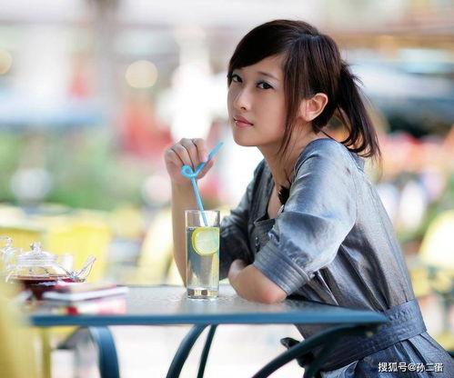 美女吃瓜日记视频下载网站