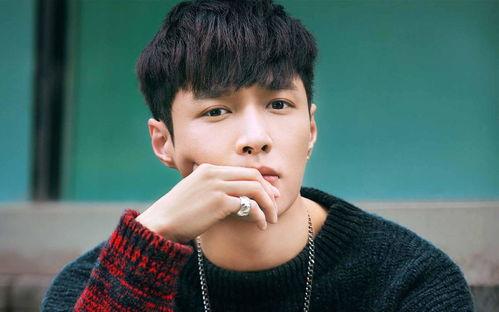 张艺兴到处吃瓜视频大全,揭秘明星的“吃瓜”日常